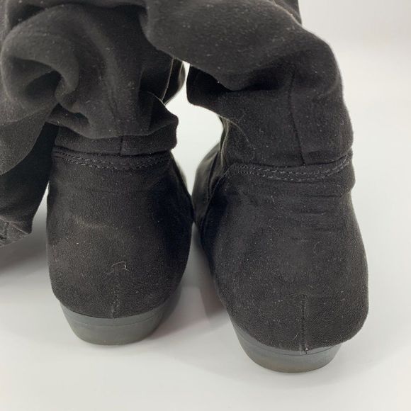 Report Womens Size 7 Flat Boots Faux Suede Vegan Sock Style Shaft 0848 Black - Picture 7 of 10